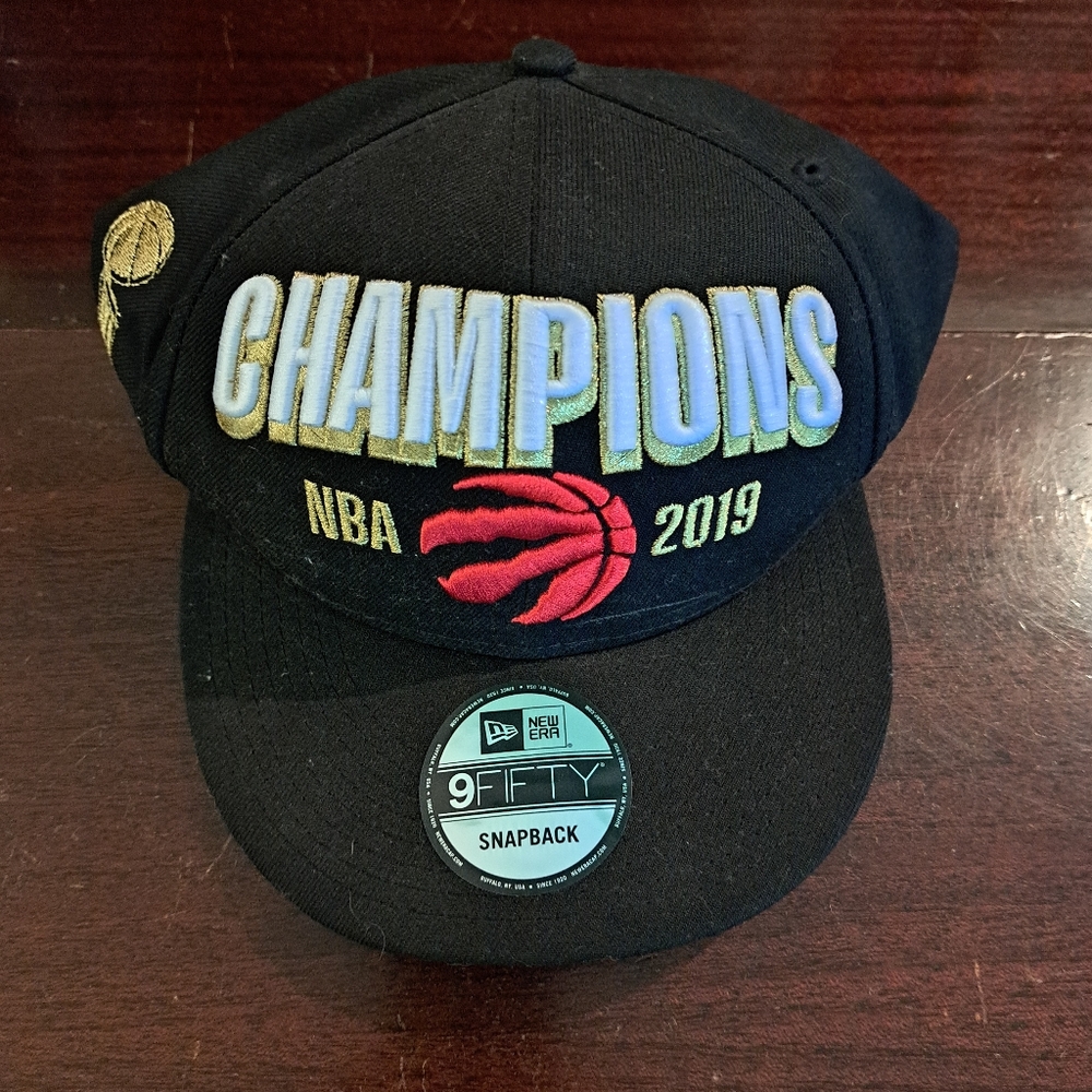 Raptors 2019 NBA championship hat.